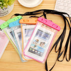 Colorful Pouch Universal Waterproof Cell Phones Useful Dropping Convenient To Use Lightweight Portable Bags Plastic Waterproof Underwater Pouch for Mobile Phone Case & Strap 3.5 -6 inch